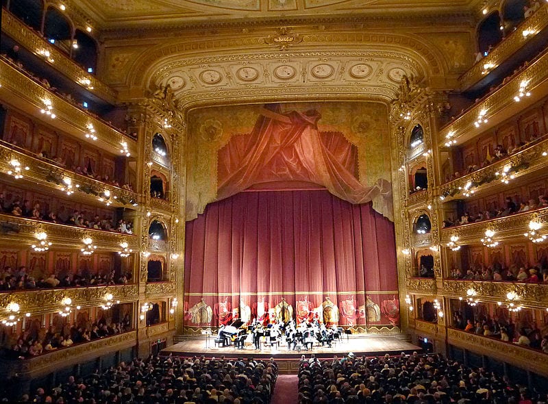 colon-wikimedia