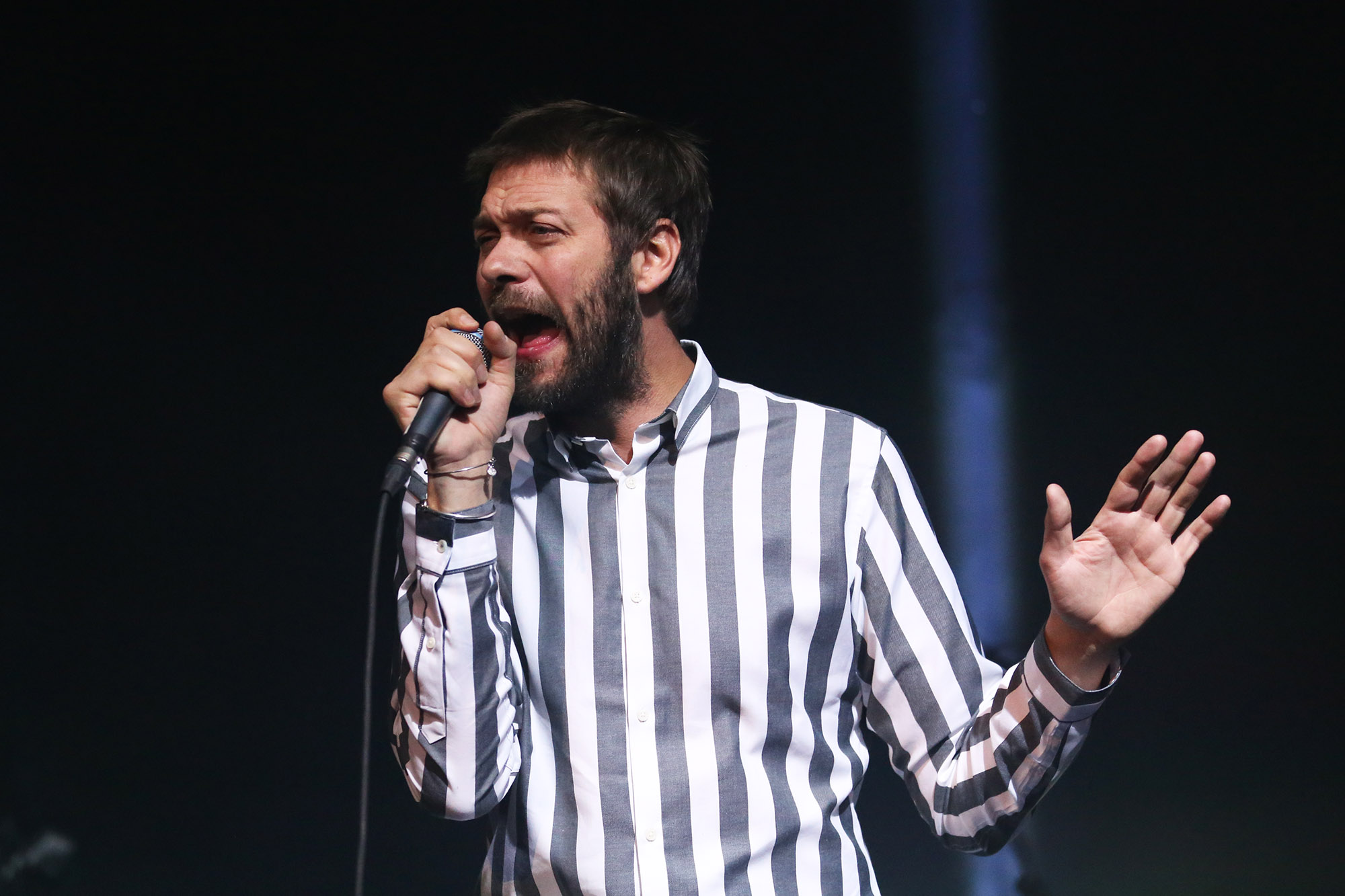 Kasabian-21-JuliW-2000 Kasabian