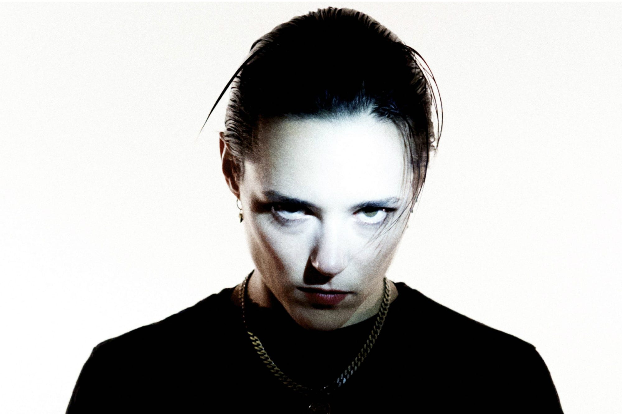 JehnnyBeth-SteveGullick-2000 Jehnny Beth