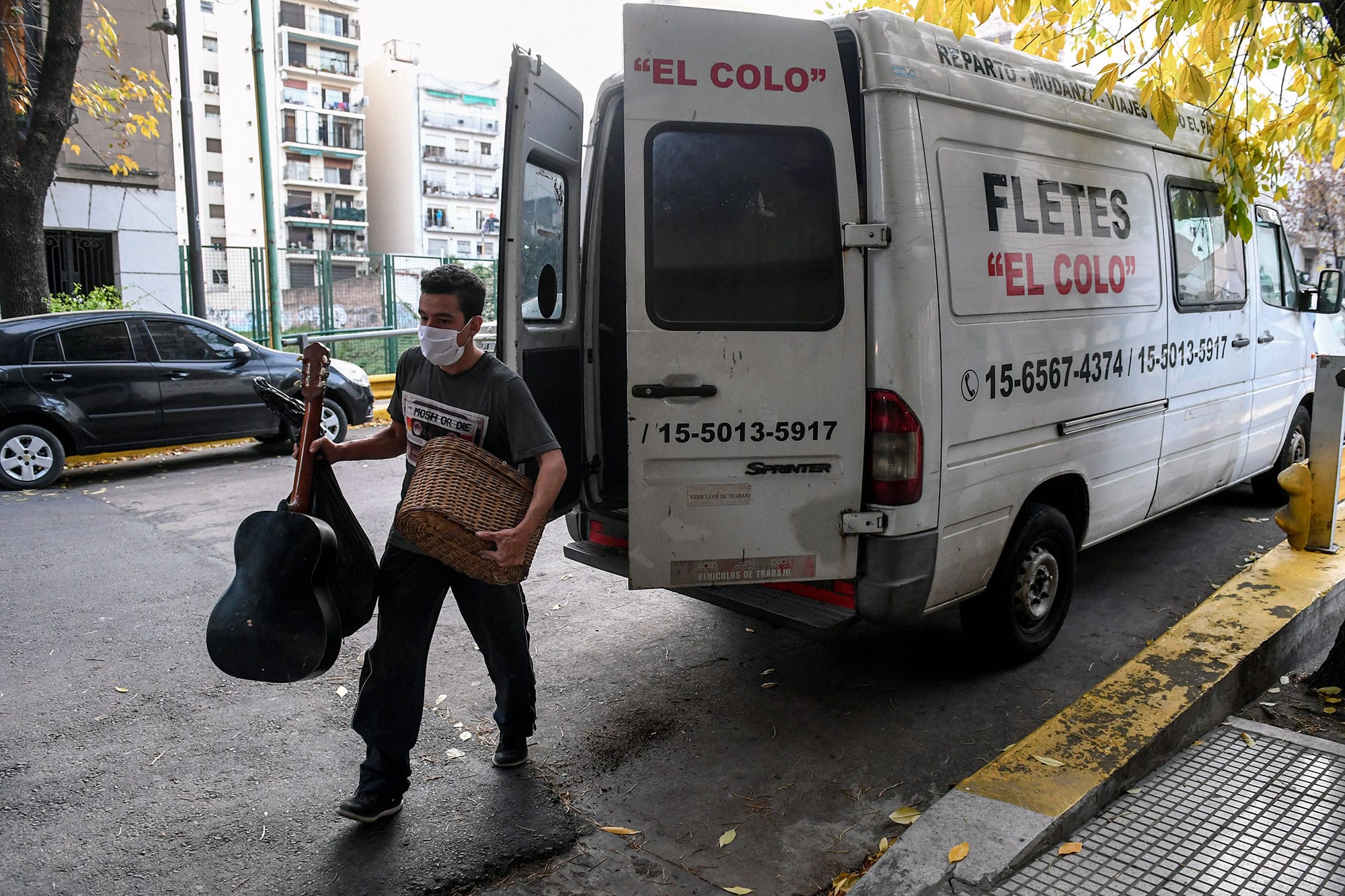ensayo-telam-2000 managers
