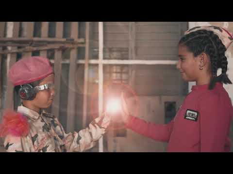 Las Armas Bs.As. – «Pantalla» (con Amparo Torres & Carmen Sánchez Viamonte)