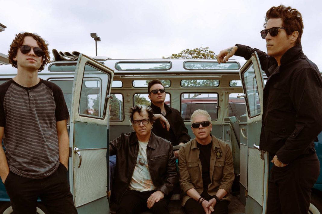 TheOffspring-DaveedBenito-2000 The Offspring
